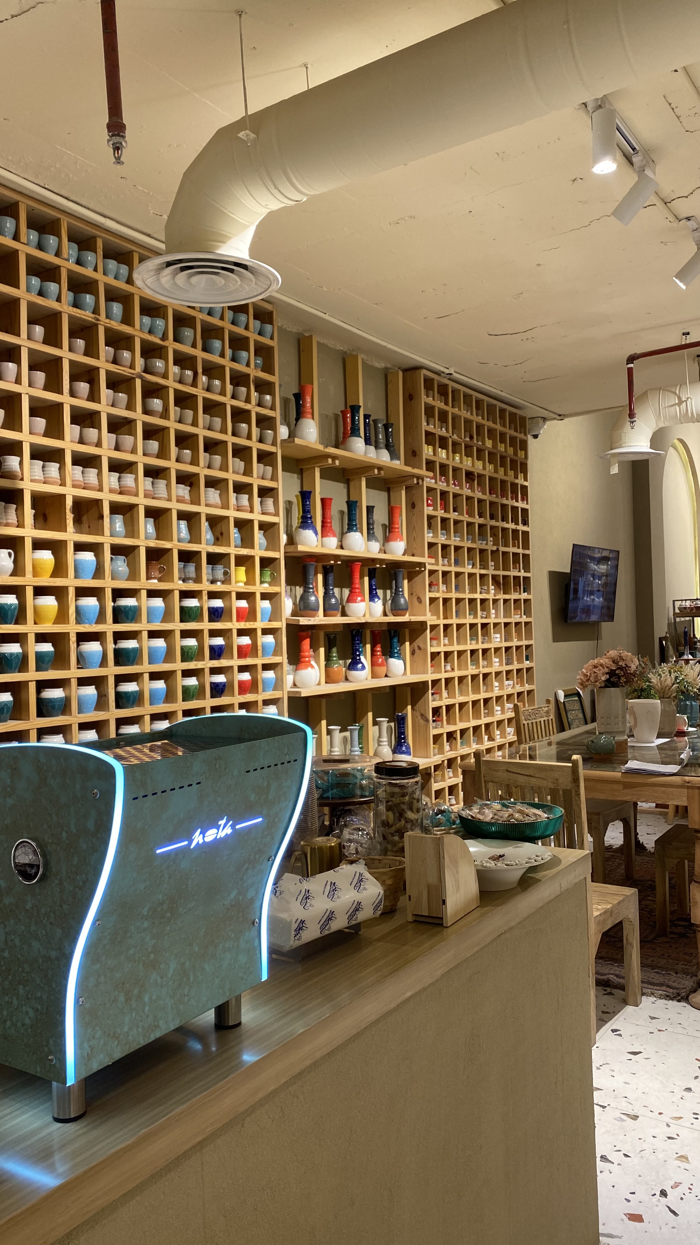 Keramos studio gallery