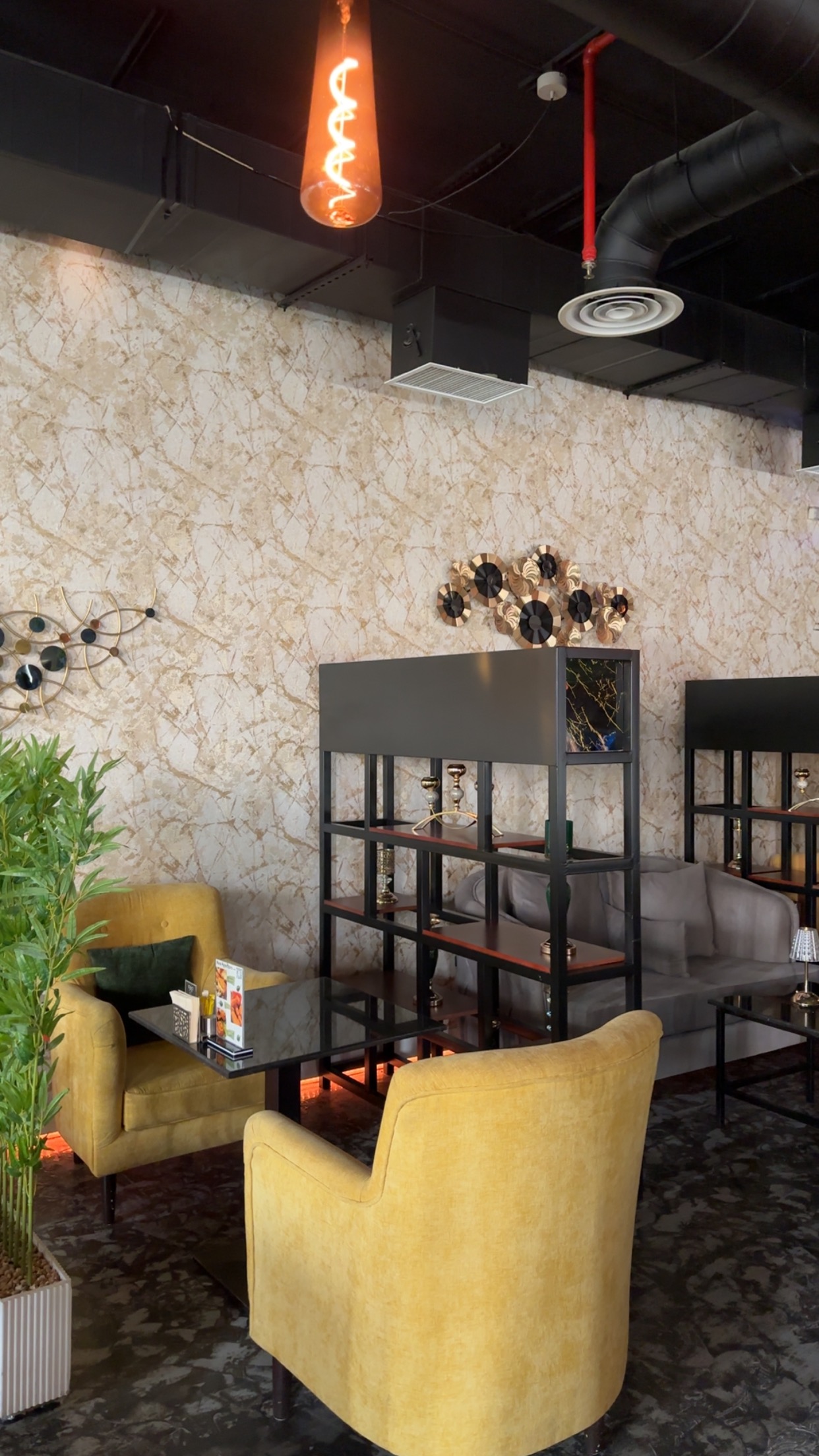 نوني لونا لاونج gallery